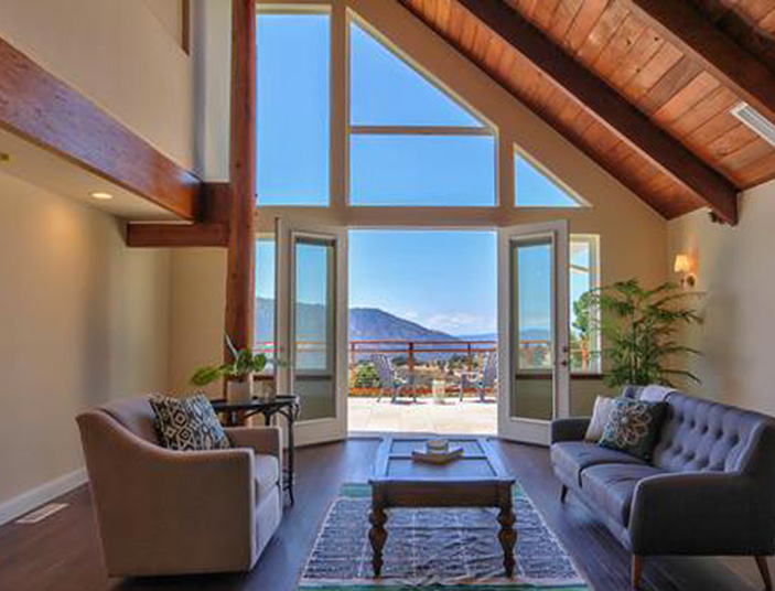380 El Caminito, Carmel Valley